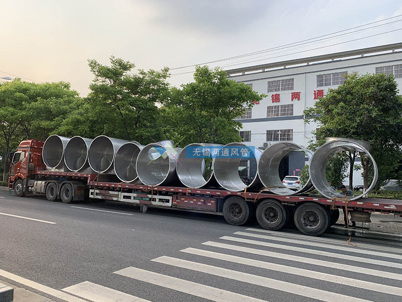 风管三通发货中，用于工厂除尘工程